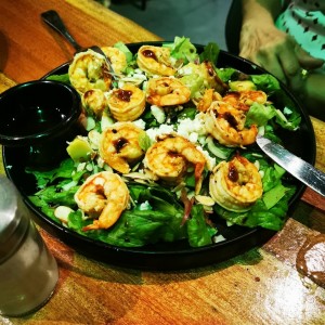 Ensalada de camarones