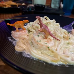 Pasta Alfredo Con Camarones