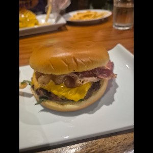 Hamburguesas - Spinosaurus Classic Burguer