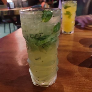 Moctel Kiwi- Hierbabuena 
