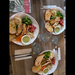 bowl de pollo
