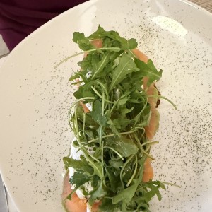 SANDWICHES - SALMÓN SOUR SANDWICH