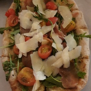 Pizza de Prossciuto