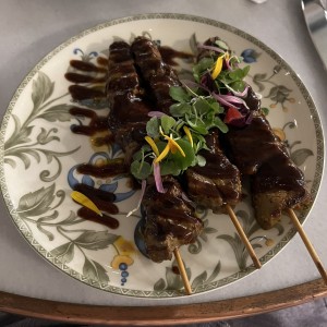 Brocheta de filete de res 