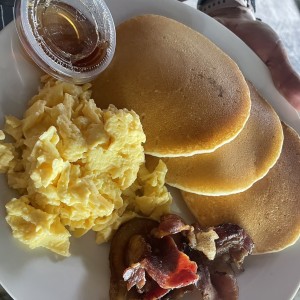 Zonian breakfast