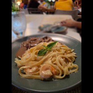Platos Fuertes - Lomo Saltado