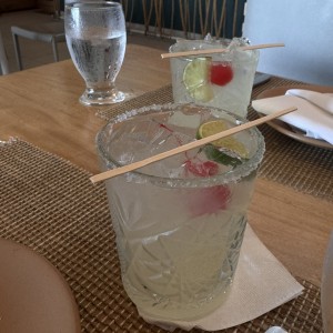 Margarita de limon a las rocas
