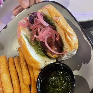 Choripan con yuca