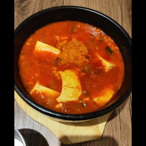 Sopa - KIMCHI JJIGAE