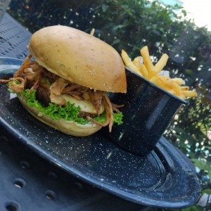 Burgers - Bombastic