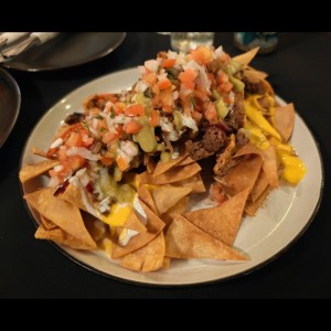 Nachos mixtos carne y pollo