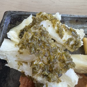 Acompañamientos - Yuca al Mojo