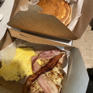 Quick 2 egg breakfast