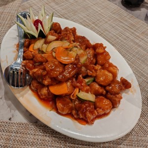 Carnes - Gallina agridulce ~ $20