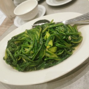 Vegetal salteado (yau mak)