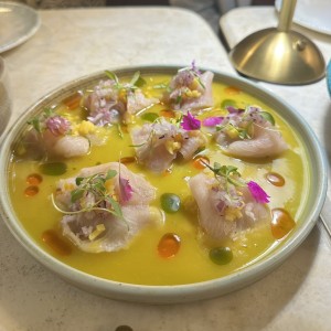 Tiradito de Kampachi y Mango