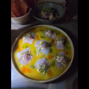 Tiradito de Kampachi y Mango