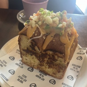 Sandwichs - THE SALMON ROLL
