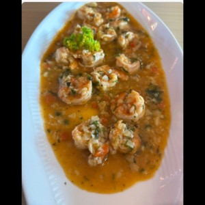 Camarones al Ajillo