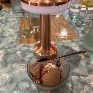 Helado de chocolate