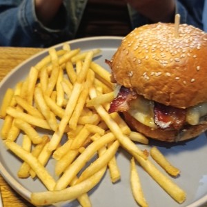 Hamburguesa La Cachetona