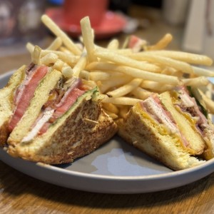 Sandwiches - Super Club