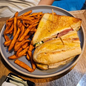 Sandwiches - Super Club