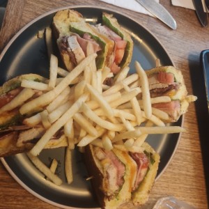 Sandwiches - Super Club