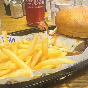 La Malcriada ?