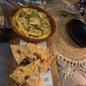 Almejas y Chorizo Tableño Hasta la Guacha