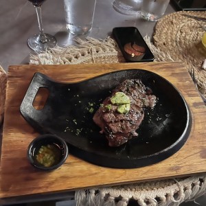 Ribeye Nacional a la parrilla "Pa los birriosos de la carne" (GF)