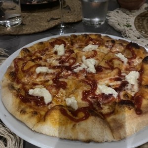 Pizza "por si te quieren echar una cocoa"