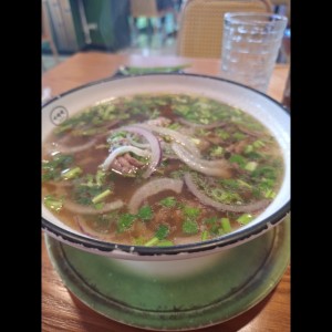 Pho de carne mixta
