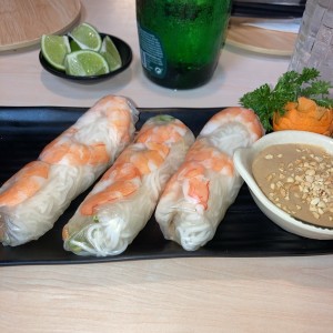 Rollos frescos de camarones