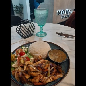 fajitas salteado en vegetales