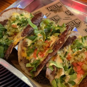 Mamas Tacos