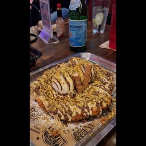 Pistachio funnel cake