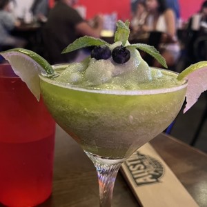 Baby yoda mezcal especial 