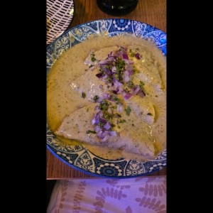 ESPECIALIDADES - ENCHILADAS SUIZAS