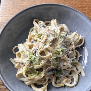 Pasta de hongos