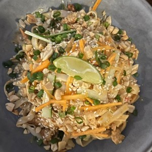 Spicy peanut sauce noodles