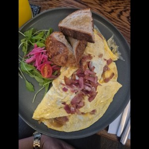 Egg Lovers - Omelette Brie