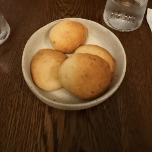 Pan de Yuca y Queso (Gluten Free)