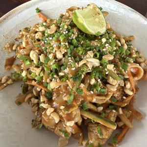 Spicy Peanut Sauce Noodles