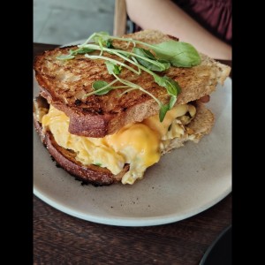 Tartines & Sandwich - Egg Sandwich