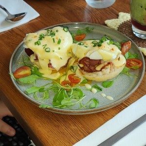 Egg Lovers - Benedictinos