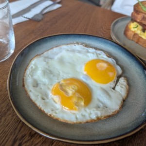 extra huevos fritos