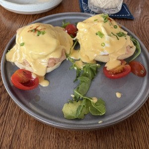 Egg Lovers - Benedictinos