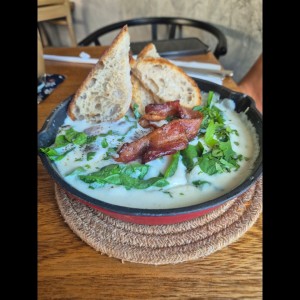 Egg Lovers - White Shakshuka