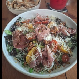 Springs salad